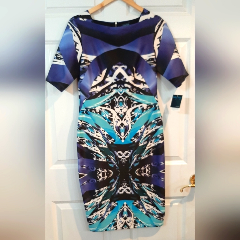 Gabby Skye Blue toned mosaic dress